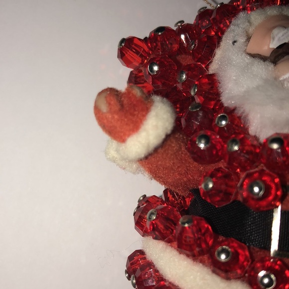 Vintage Push Pin Beaded/Flocked Santa Ornament - Picture 4 of 5